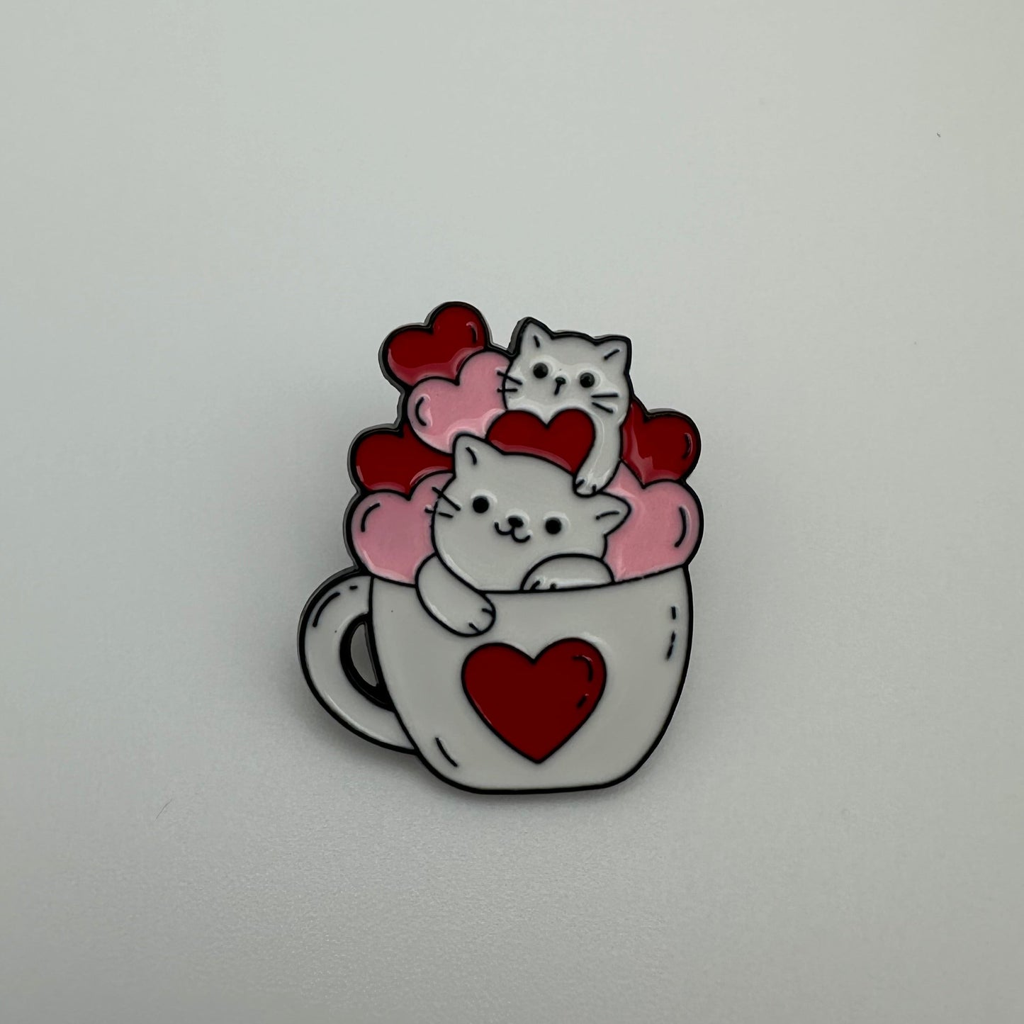 Cute Valentine cats in a cup - Enamel pin badge